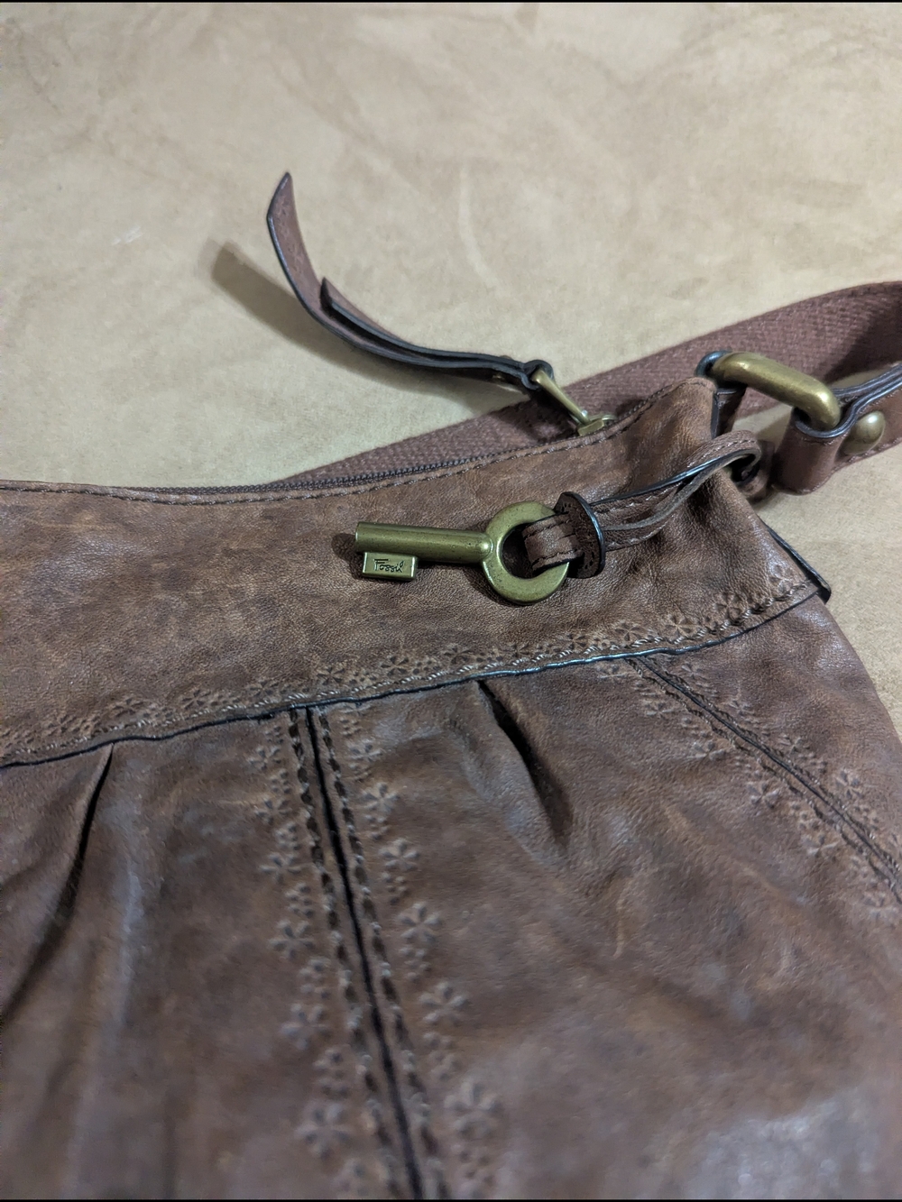 Fossil Talita Hobo Brown Leather Crossbody Bag - Picture 9 of 11